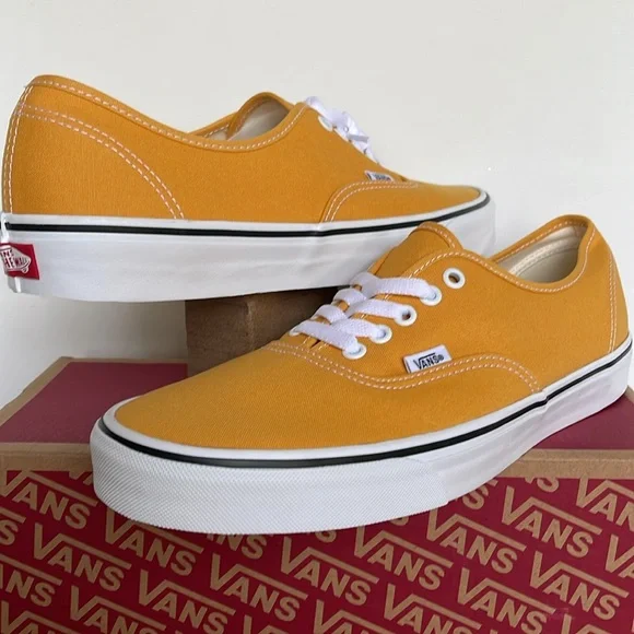 Vans Men’s Authentic Color Theory Golden Glow
VN000BW5LSV
Sneakers - Picture 8 of 16